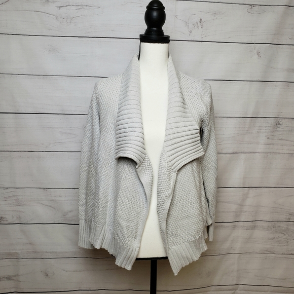 Old Navy Sweaters - Sold Elsewhere - Old Navy Light Gray Cardigan